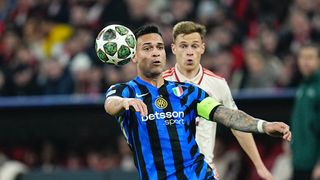Lautaro Martínez of Inter Milan controls the ball during the UEFA Champions League 2024/25 quarter final match between FC Bayern München and Inter Milan at Allianz arena, Munich, Germany on April 8, 2025.