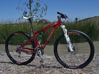 Pivot Cycles has expanded its range with a 29"-wheeled version to be available in June.