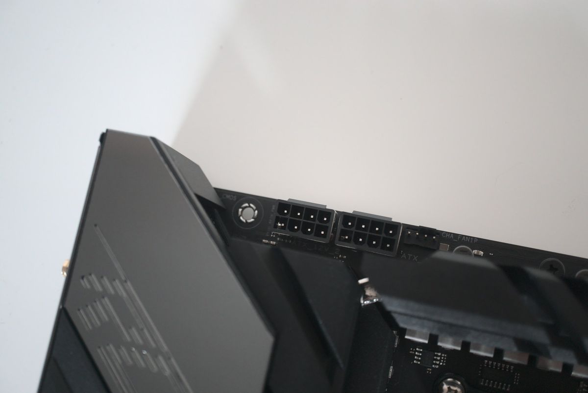 ASUS ROG X570 Crosshair VIII Extreme