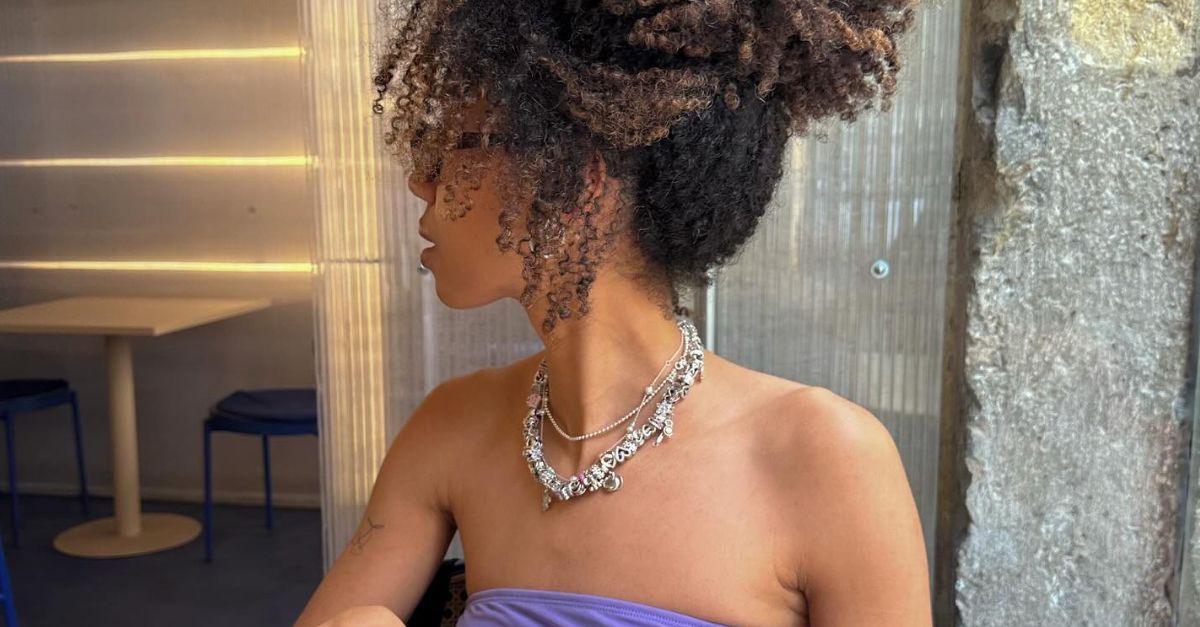 It’s Official: Fashion People Will Be Wearing the Lavender Colour Trend All Spring