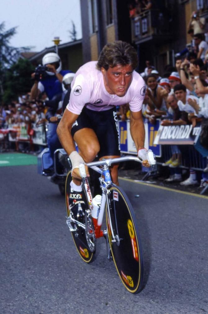 Roberto Visentini in the maglia rosa at the 1996 Giro d'Italia