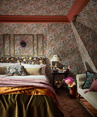 Bedroom with floral wallpaper on walls and ceiling