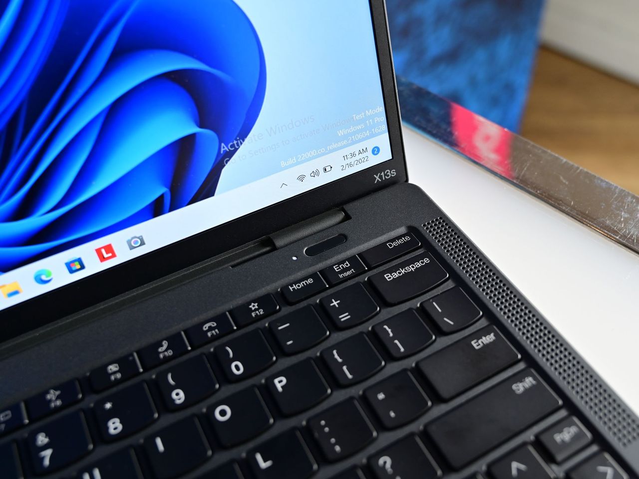 Lenovo Thinkpad X13s