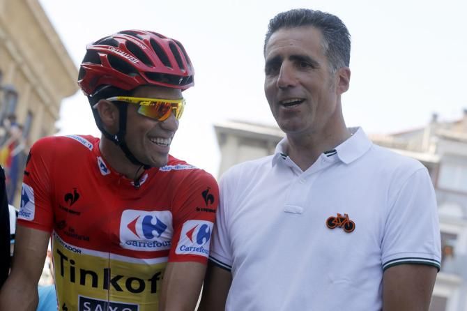 Alberto Contador (Tinkoff - Saxo) and Miguel Indurain