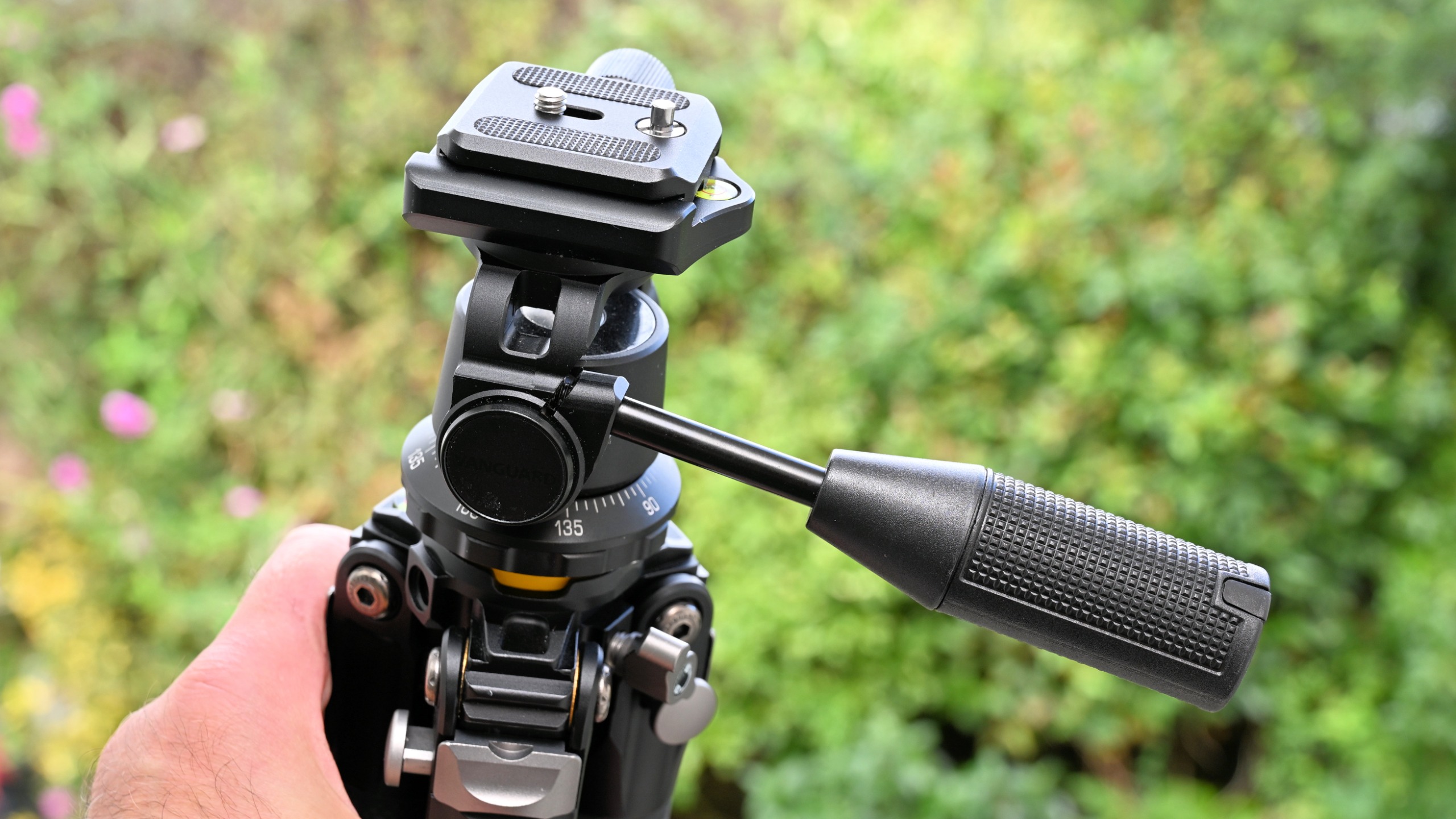 Vanguard Veo 5 264CO spotting scope tripod kit