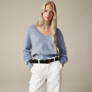 Brushed Cashmere Cropped V-Neck Sweater