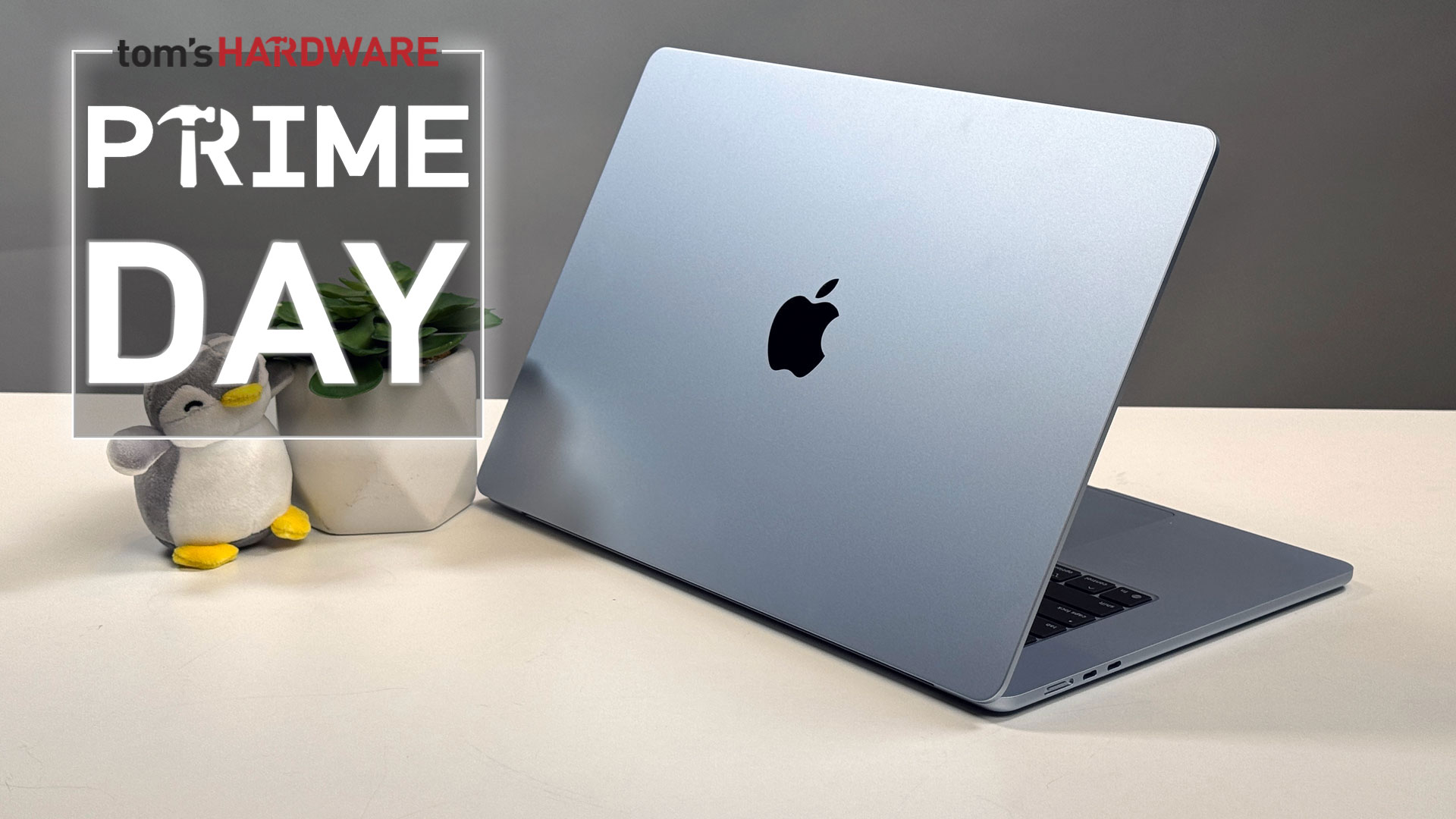 MacBook Air, M4, on a white desk.