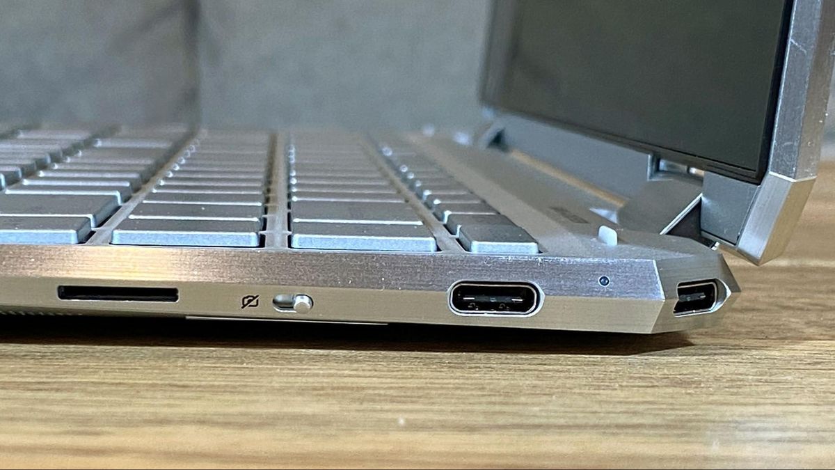 HP Spectre x360 13-inch (2021) Review: Slim Machine, Squat Screen