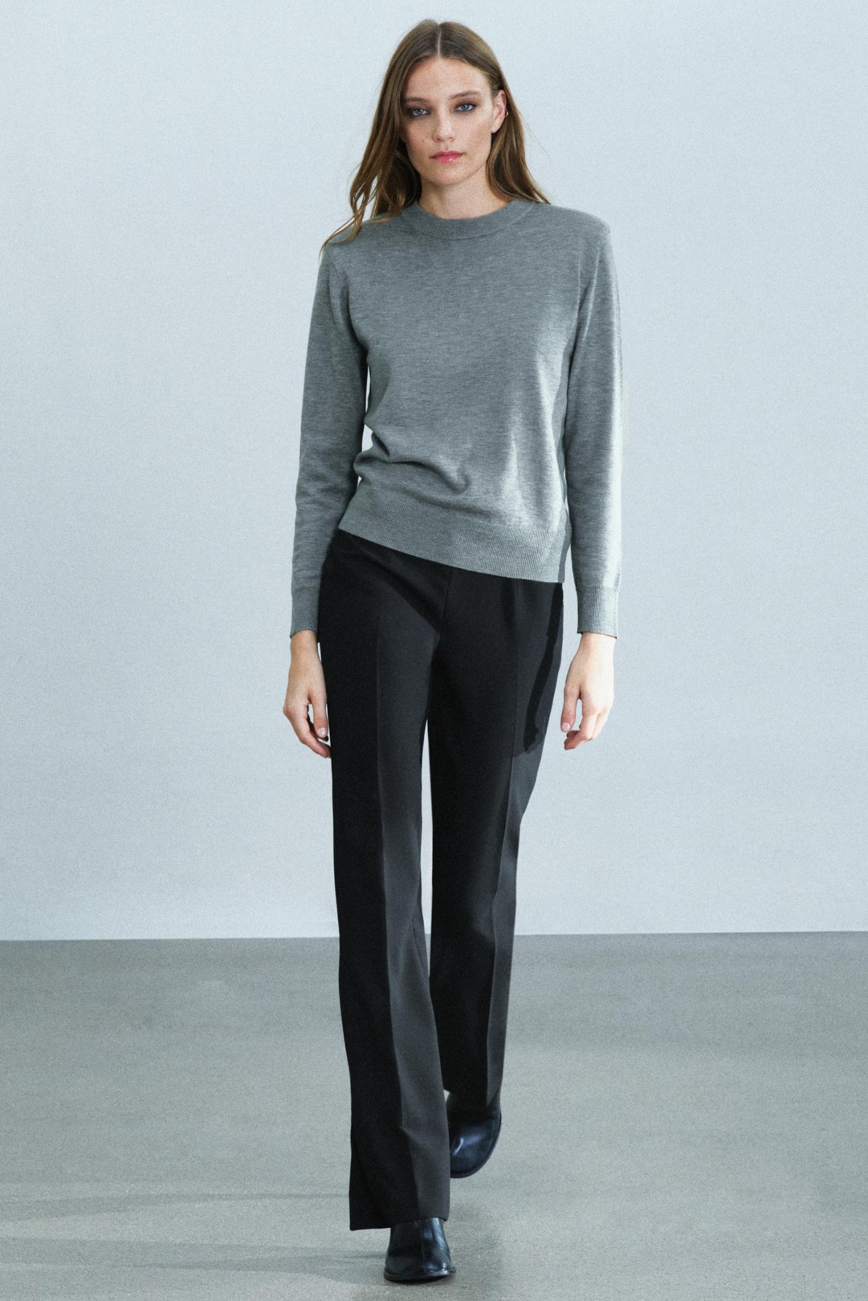 Knit Jumper With Shoulder Pads - Gray - S