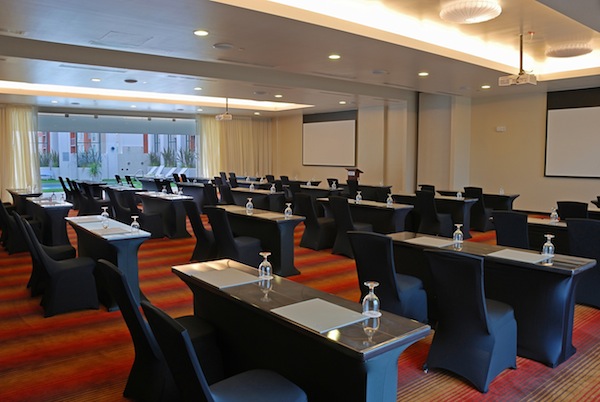 CAD Wireless Forms Technological Centerpiece at Park Inn Hotel In Costa Rica