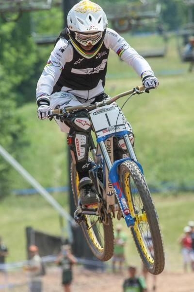Emmeline Ragot (MS Mondraker Team) wear the Number 1 plate well (third place).