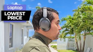 Man wearing 1More SonoFlow noise cancelling headphones 