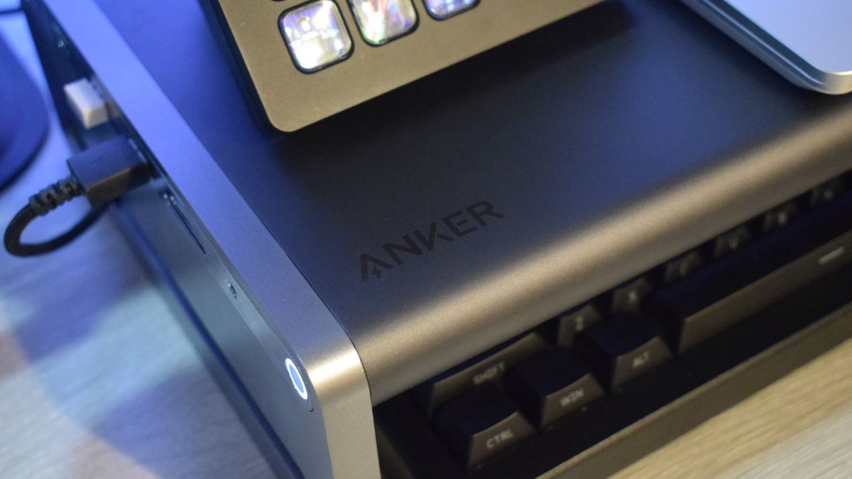 Anker 675 USB-C Docking Station review: An out-standing space saver ...