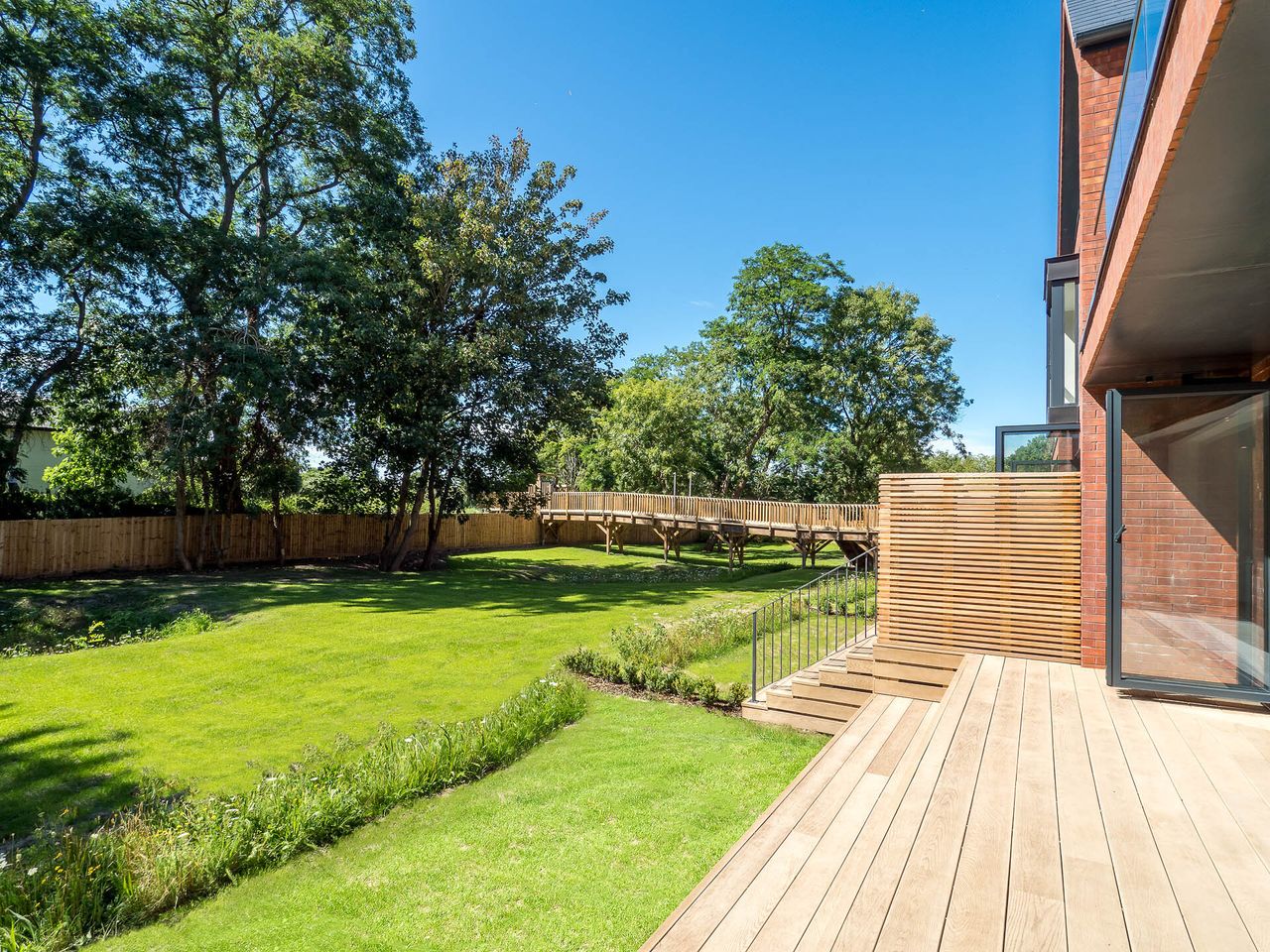 custom build flood resilient homes