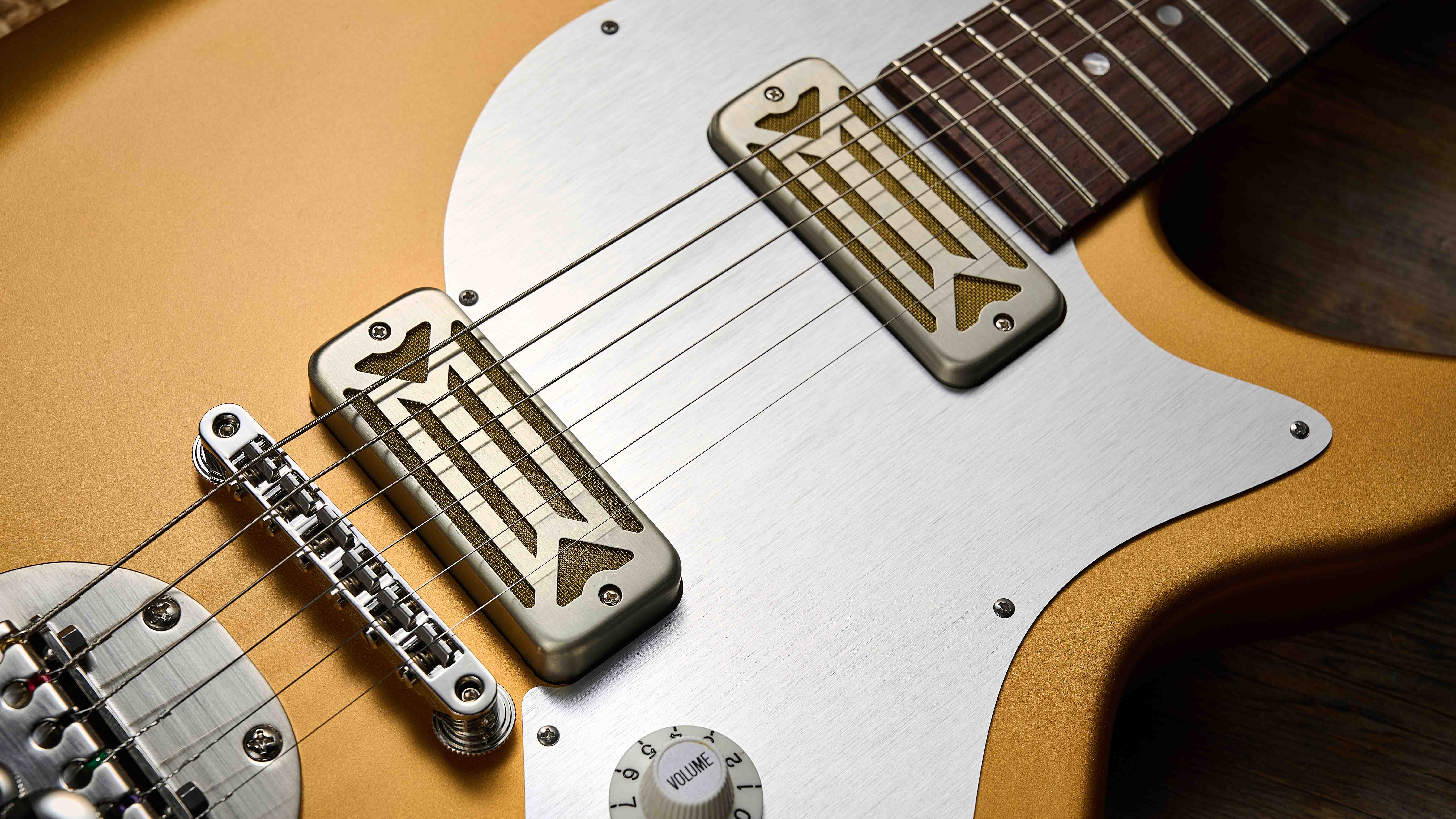 Eastman Guitars Fullertone Offset