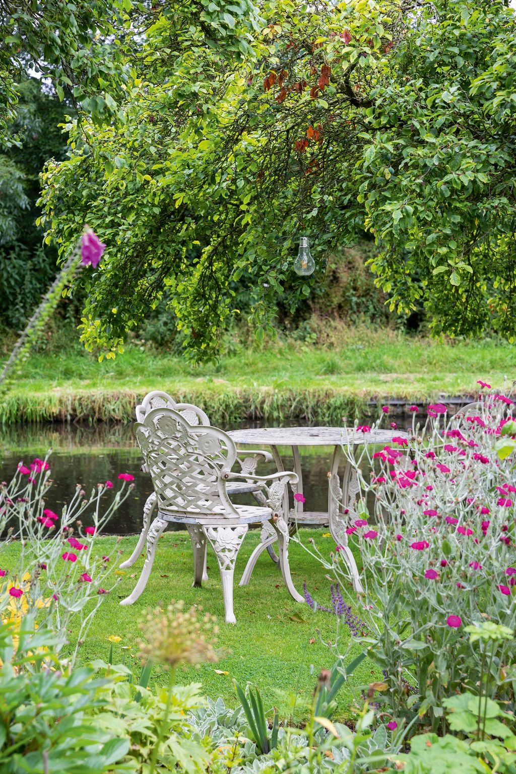 How to restore cast iron make repairs and remove rust Homes & Gardens