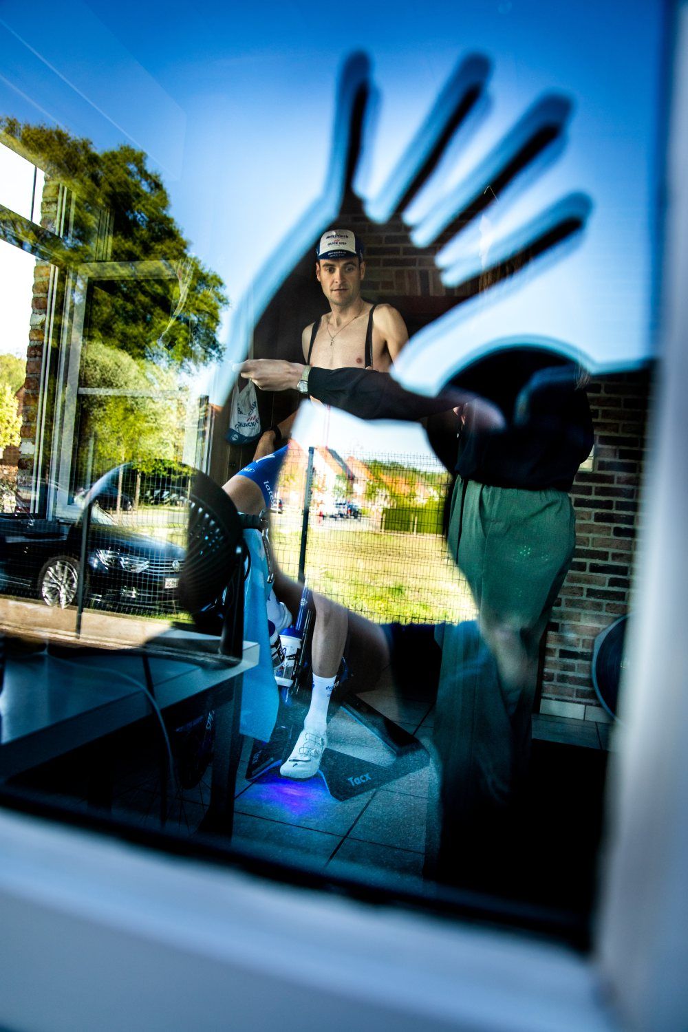 Pieter Serry riding the rollers