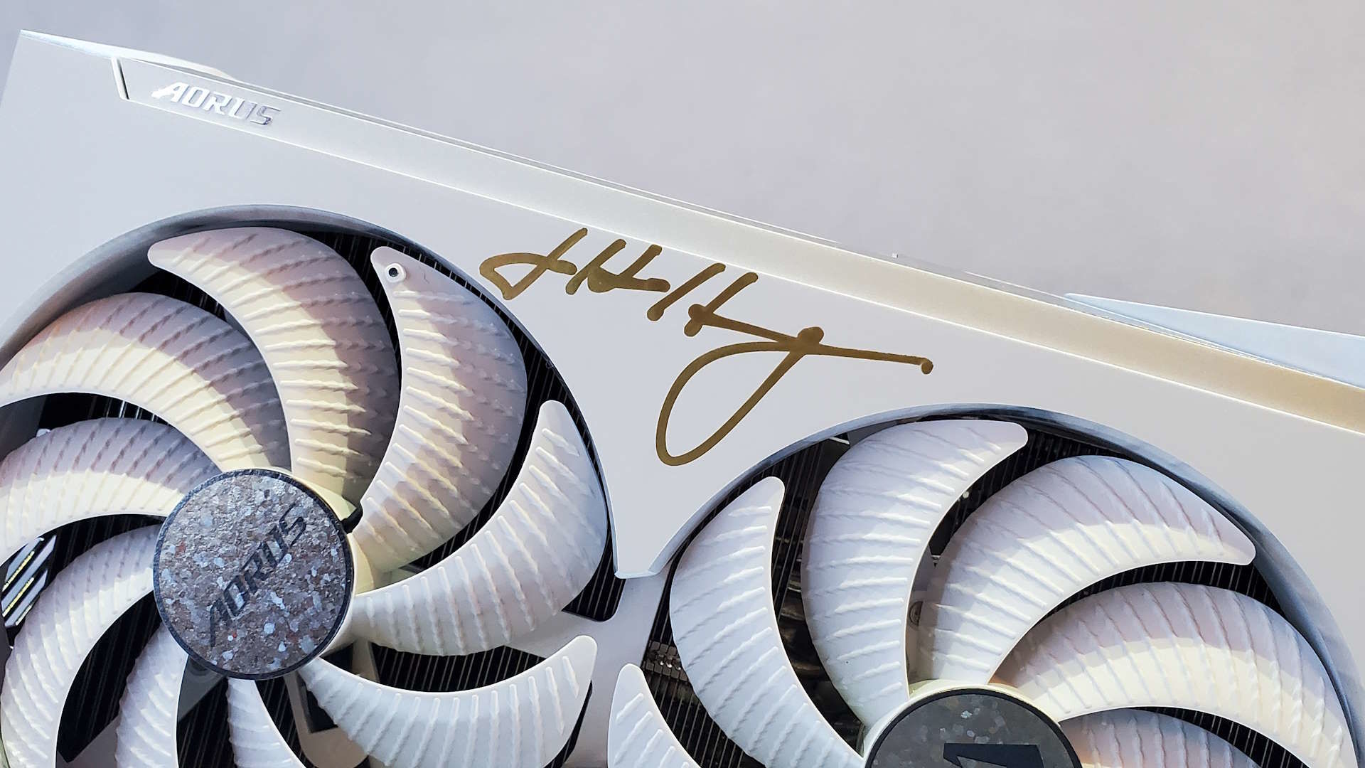 Gigabyte's been autograph hunting with signatures from Jen-Hsun, Pat, and Lisa for some of its GPUs and motherboards