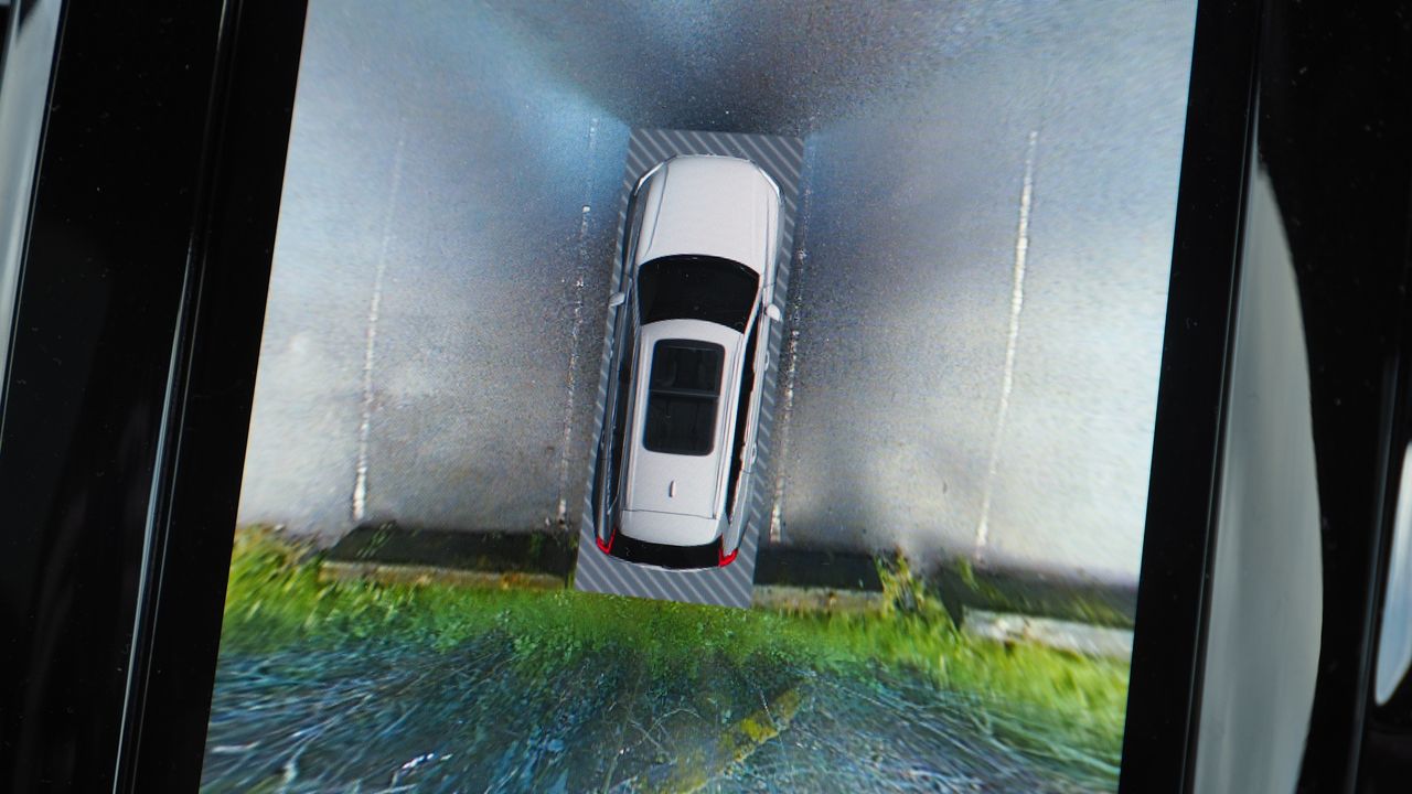 Volvo XC90 Recharge interior