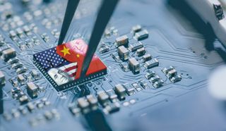 Computer chip with US and China flag