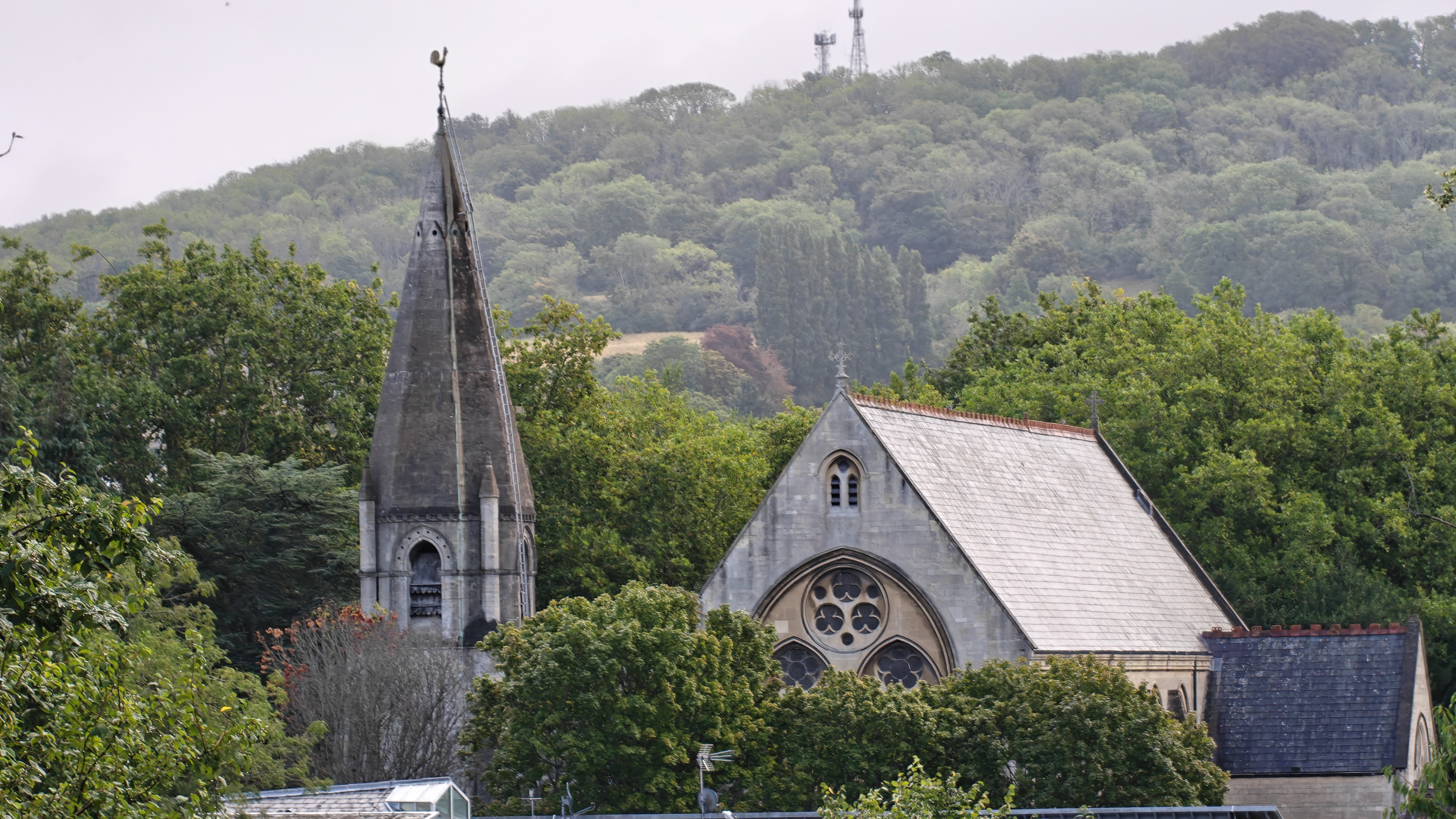 7x zoom photo of church and trees, taken on Oppo Reno 16 5G