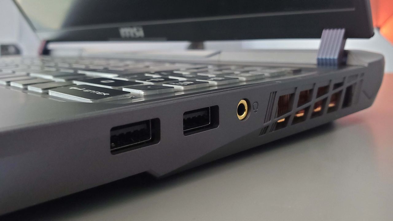 MSI Vector 16 HX AI gaming laptop