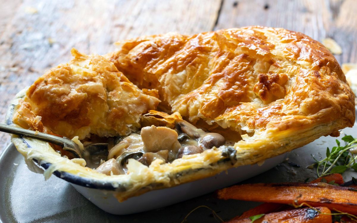 Chicken pie with puff pastry | British Recipes | GoodtoKnow