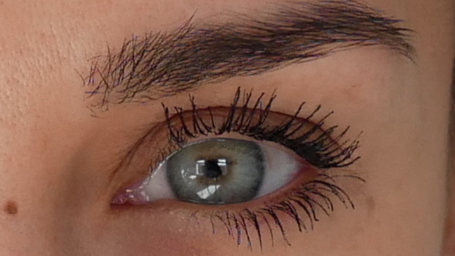 Best mascara to add length, curl and volume to lashes