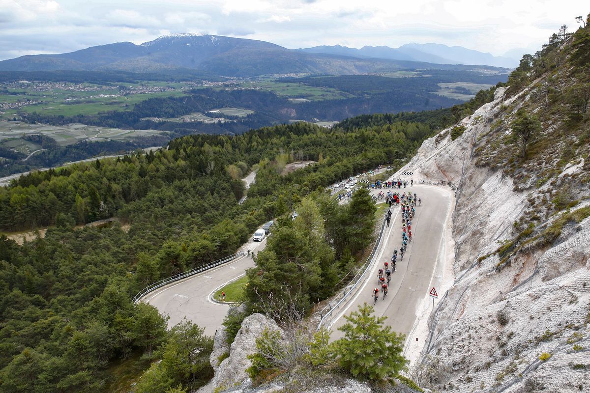 Another scenic stage in the Alps