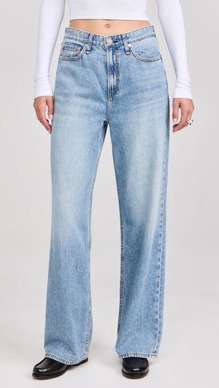 Featherweight Logan Jeans