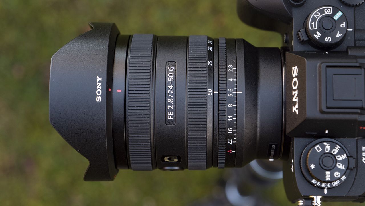 Sony FE 24-50mm F2.8 G