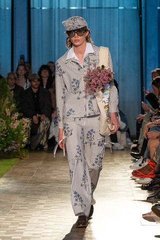 Model on runway wears SS Daley at London Fashion Week S/S 2023