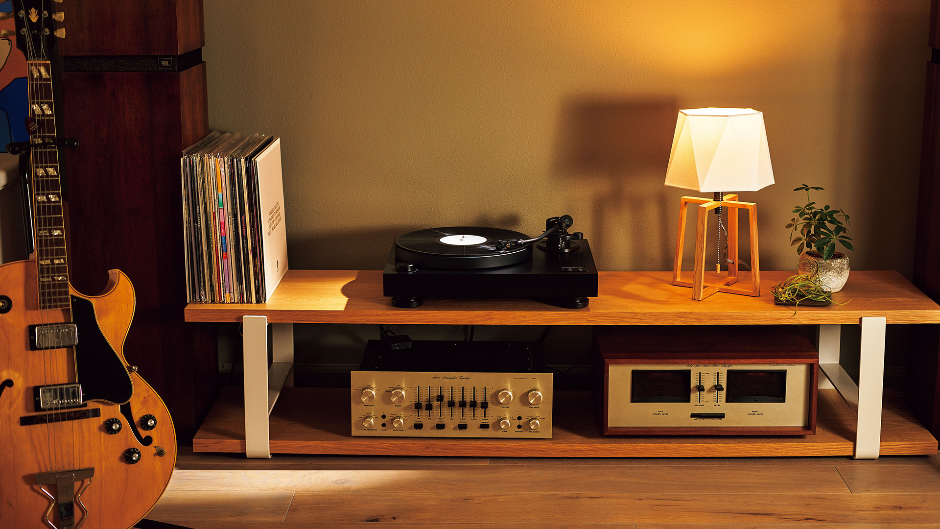 Audio-Technica AT-LP8X turntable