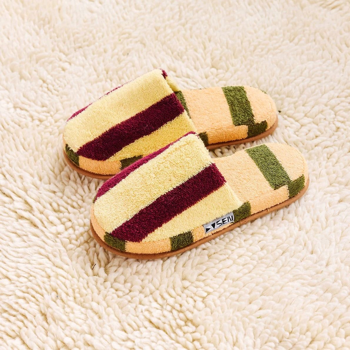 Dusen Dusen, Dusen Dusen Striped Slippers
