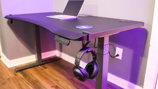 Vari Curve Electric Standing Desk accessories