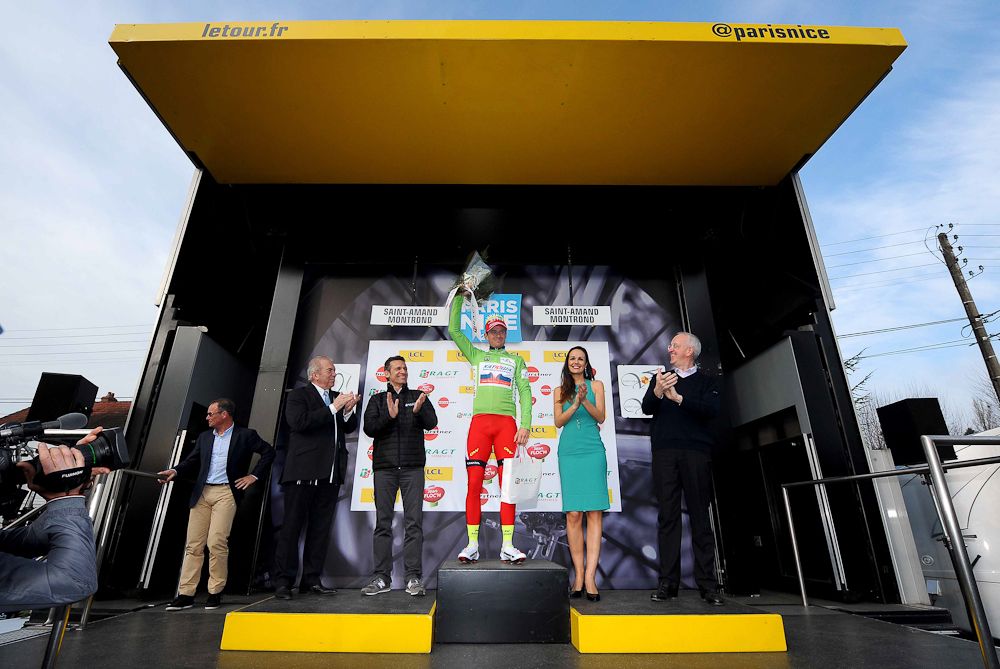 Alexander Kristoff green jersey celebration on the podium.