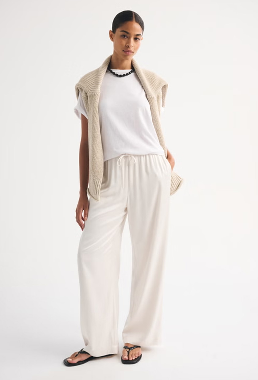 Gemma Satin Wide Leg Pull-On Pant