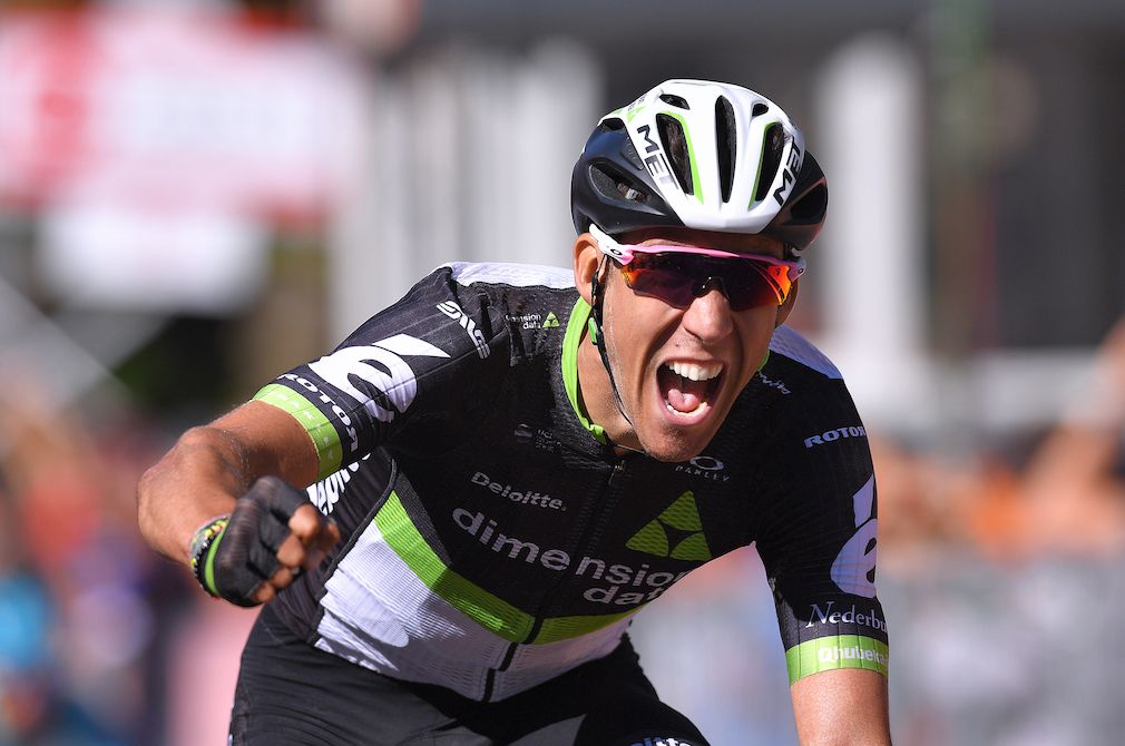 Omar Fraile celebrates his first Grand Tour stage win.
