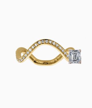 Designer Natalie Schayes decentralises diamonds in the shape like an infinity loop with a square element at the right end.