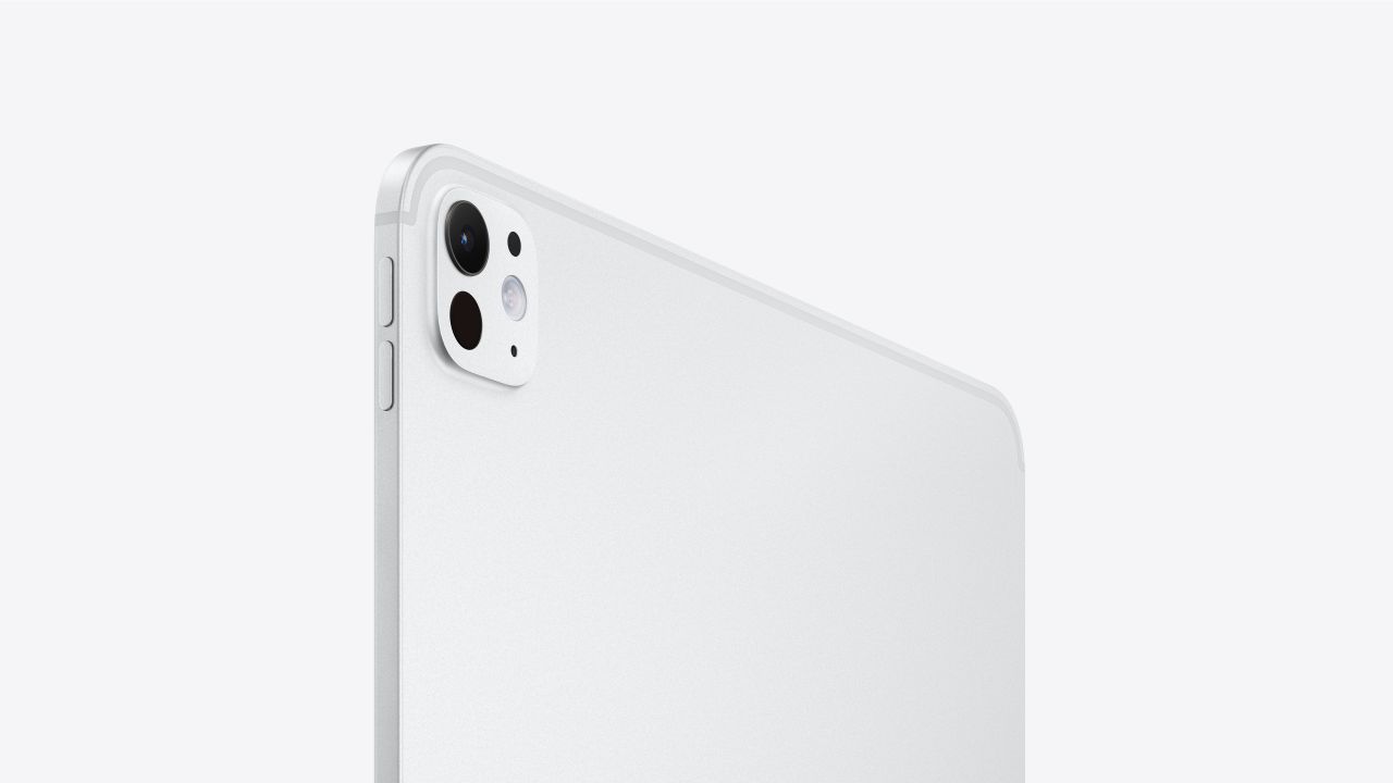 New iPad Pro M4 product shots on a white background