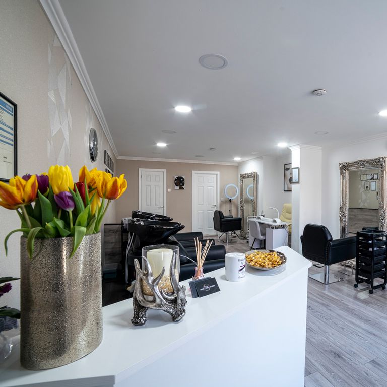 The best hairdressers in Manchester in 2020 you can book online Woman
