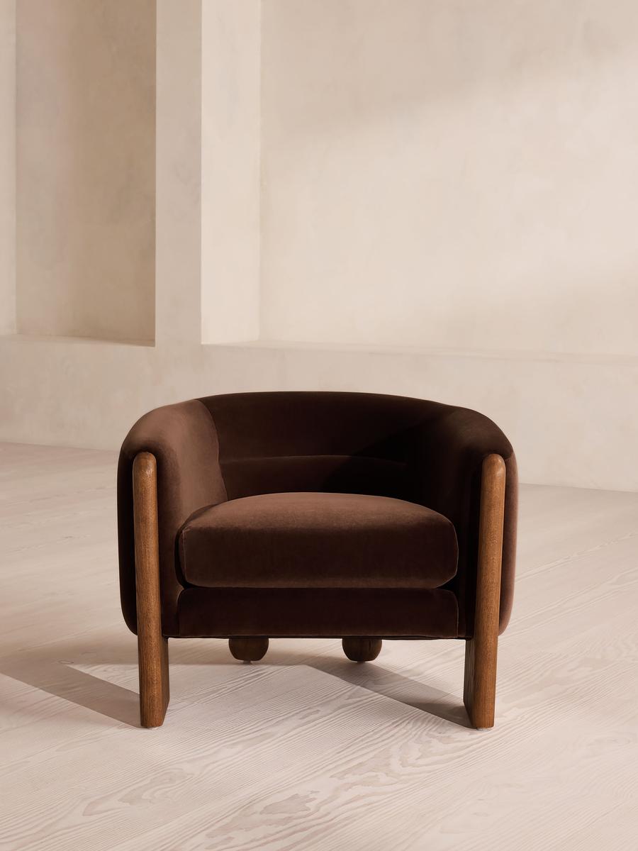 Winnie Armchair, Velvet, Chocolate