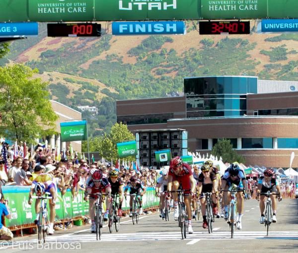 Michael Matthews (Rabobank) far left, takes the win on Stage 3