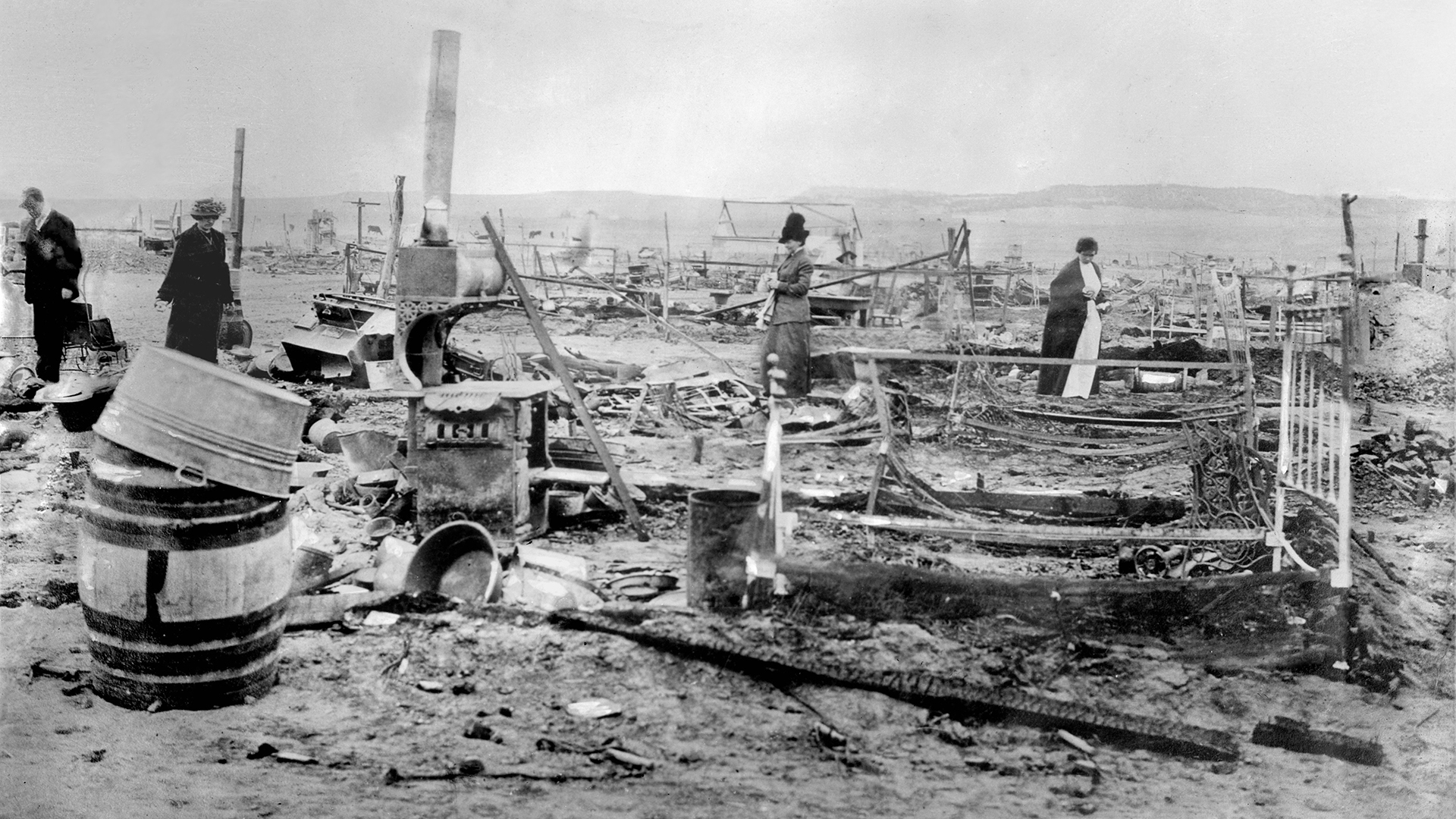 On April 20, 1914, tensions between striking miners and the Colorado National Guard erupted in Ludlow, Colorado. Militiamen destroyed the miners' tent city and killed 24 people, about half of whom were children.