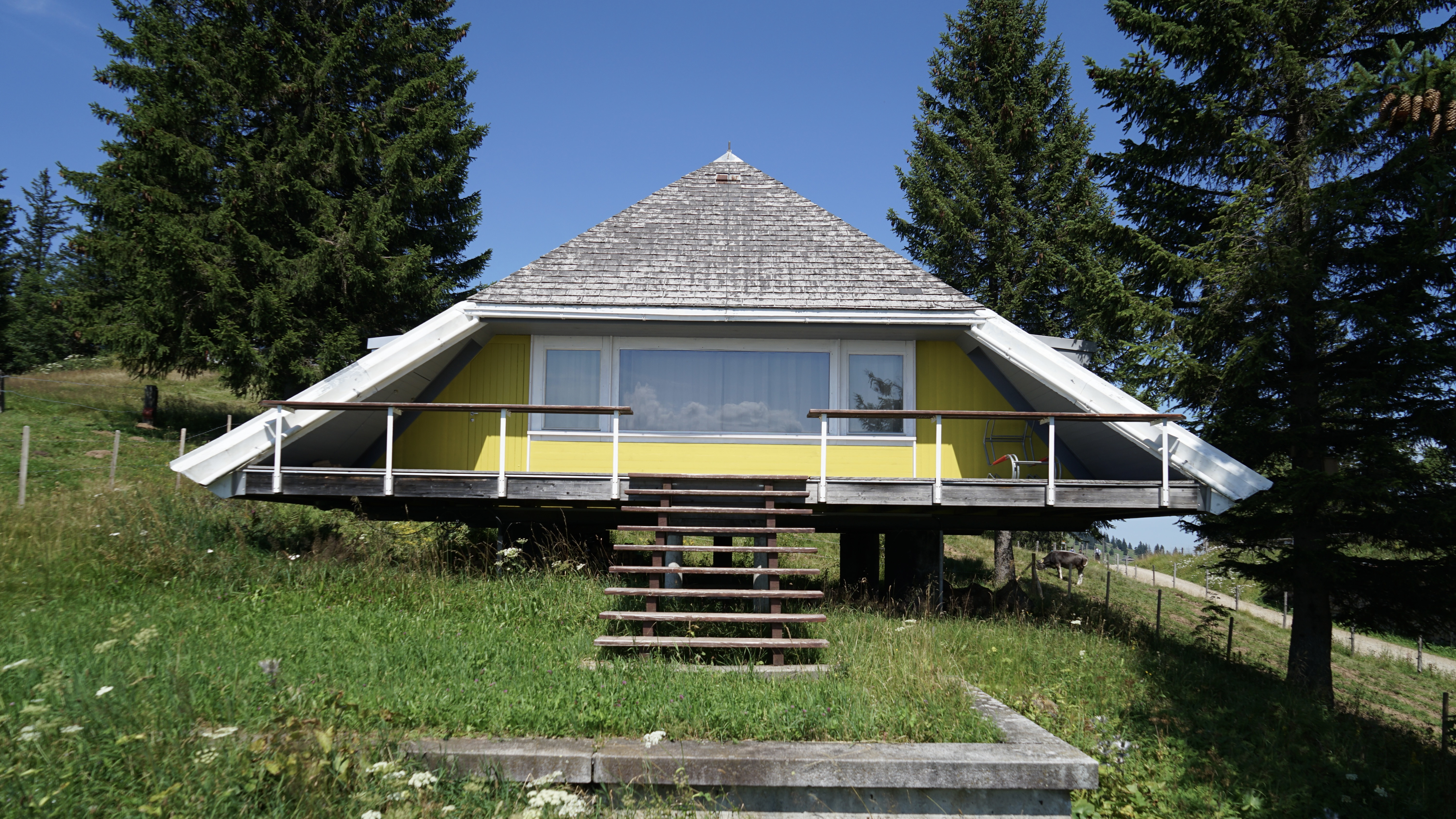 modernist cottages