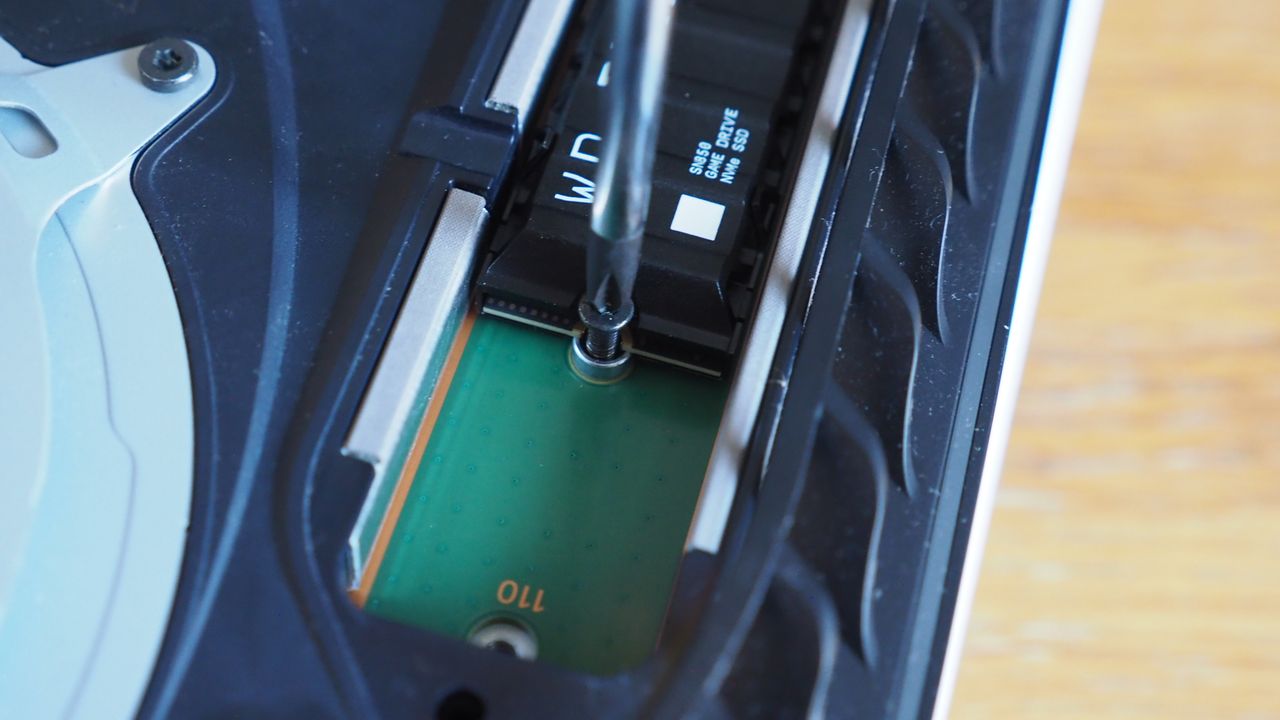 PS5 SSD install with WD Black internal M.2 type