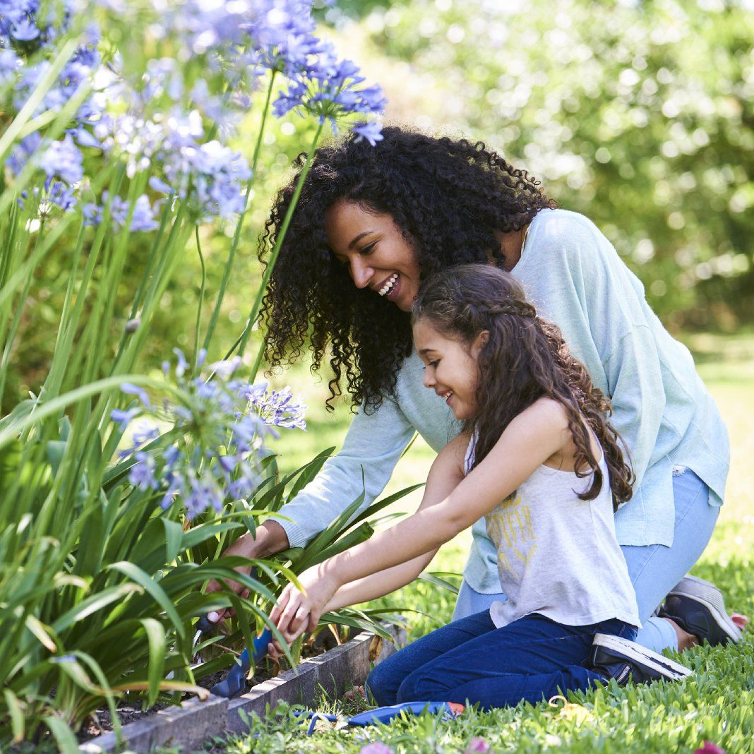 6 Sweet Mother’s Day Ideas For Moms Who Love Gardening