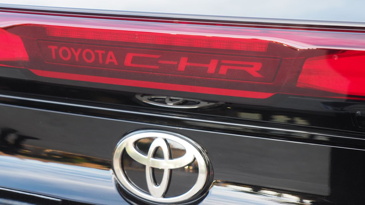 Toyota C-HR 2023