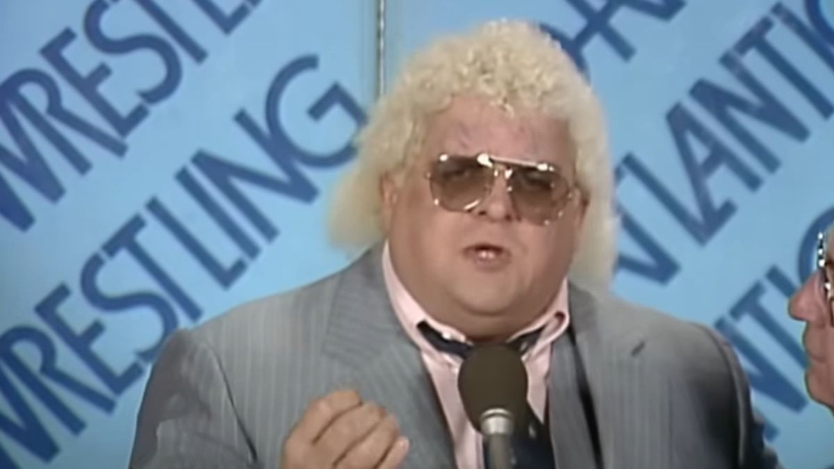 Dusty Rhodes giving his &quot;Hard Times&quot; promo in The American Dream: The Dusty Rhodes Story