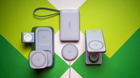 Testing UGREEN MagFlow Qi 2 chargers and power banks